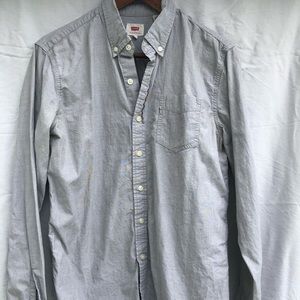 Levi’s Grey button down shirt